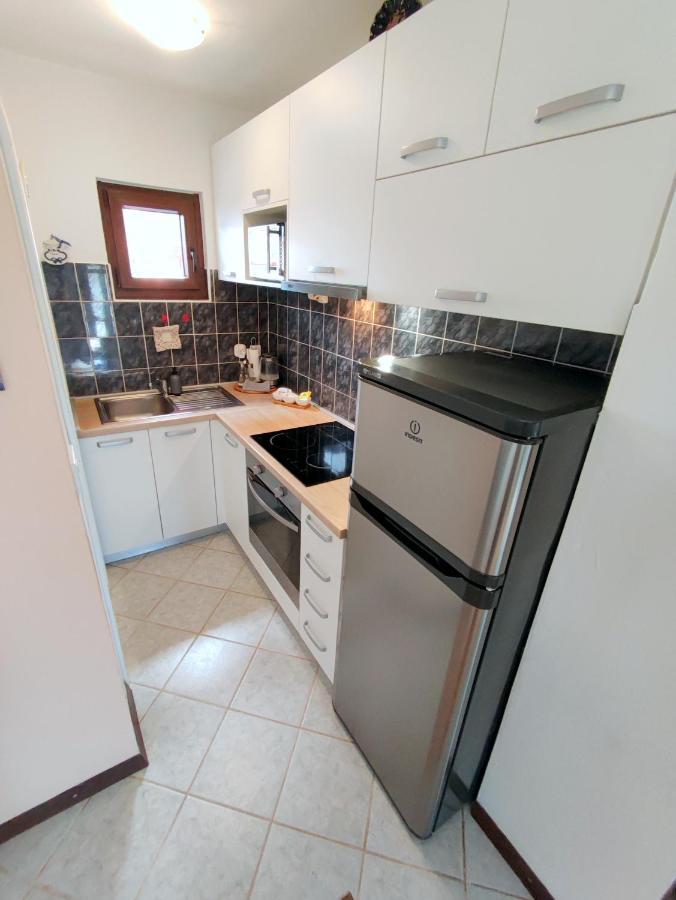Apartment Pajtak Porec Exterior photo